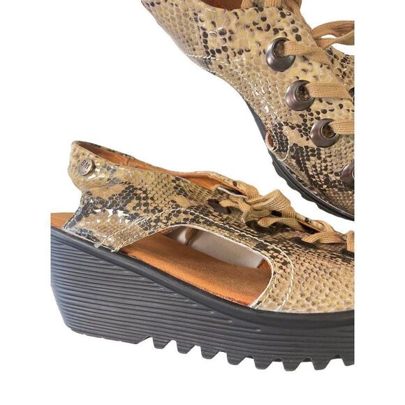 Bernie Mev Snake Print Patent Leather Sandals 39 US 7 - Picture 7 of 8